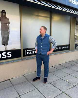 Stenströms puuvillaliivi napeilla