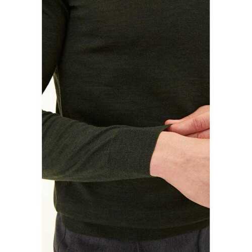 Oscar Jacobson, Miguel Roundneck