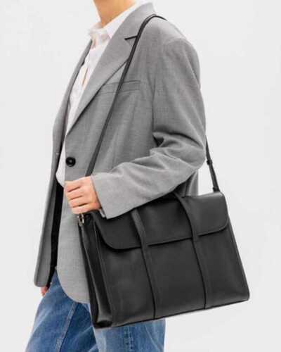 Saddler naisten olkalaukku Unden