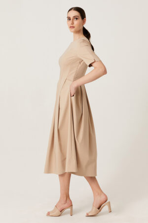 Andiata Julitta H mekko beige