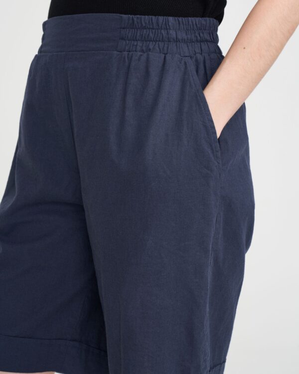Holebrook Marina Shorts - Image 2