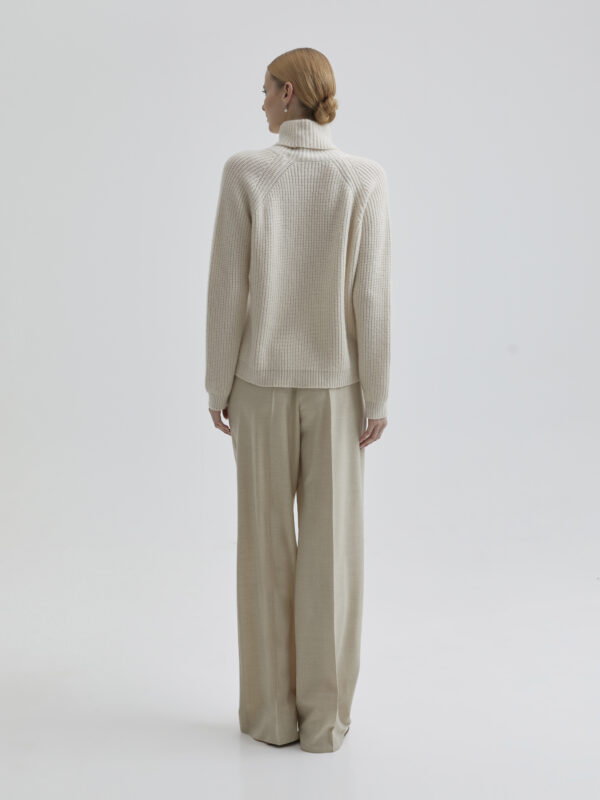 Andiata vaalea Laure neule - Image 3