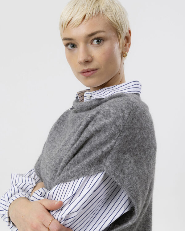 Holebrook Matilda long vest - Image 5