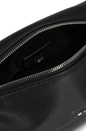BOSS ’Ray-washbag’ miesten toilettilaukku
